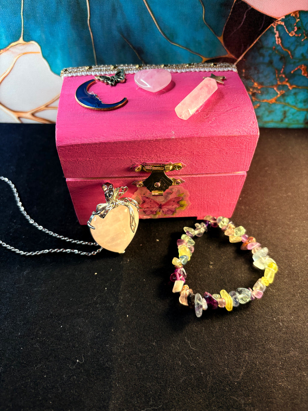 🌸 Rose Quartz Heart Necklace Gift Set – Handmade Crystal Box