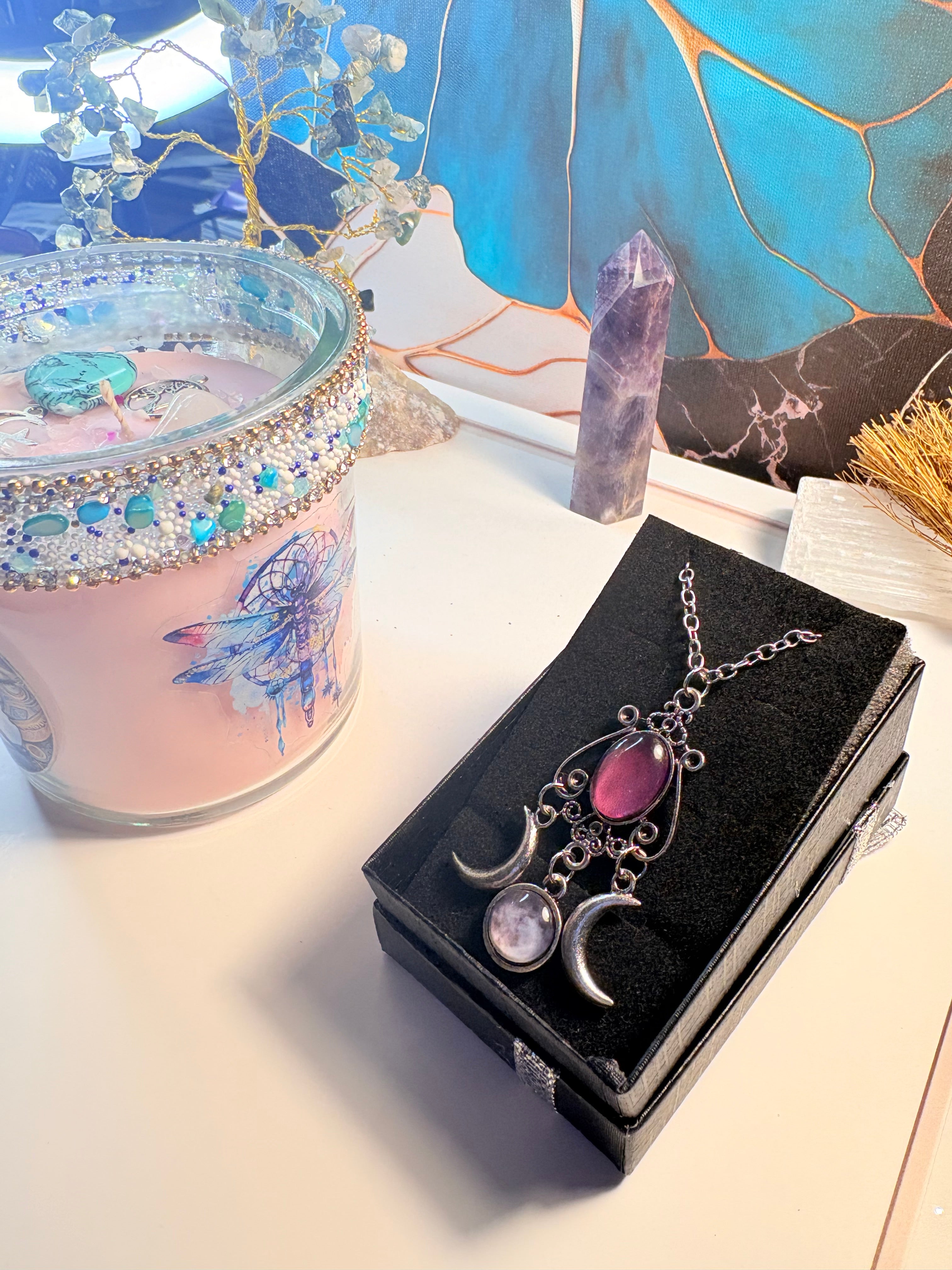 Moonlight Dragonfly Candle & Gemstone Necklace – Crystal Ritual Gift Set