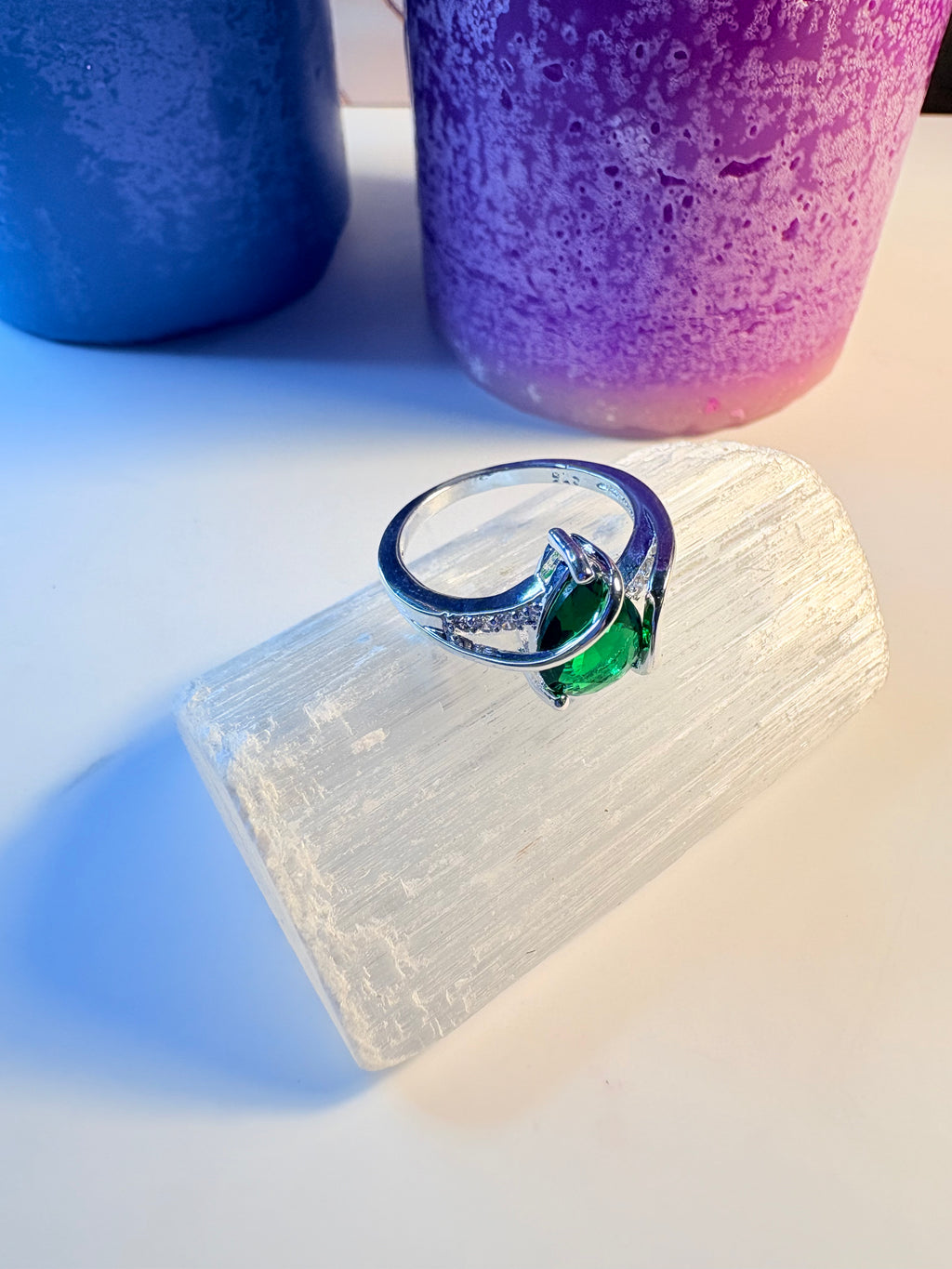 Green Crystal Ring – Sterling Silver S925 (Size 9)