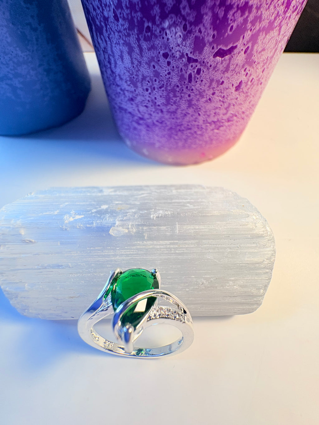 Green Crystal Ring – Sterling Silver S925 (Size 9)