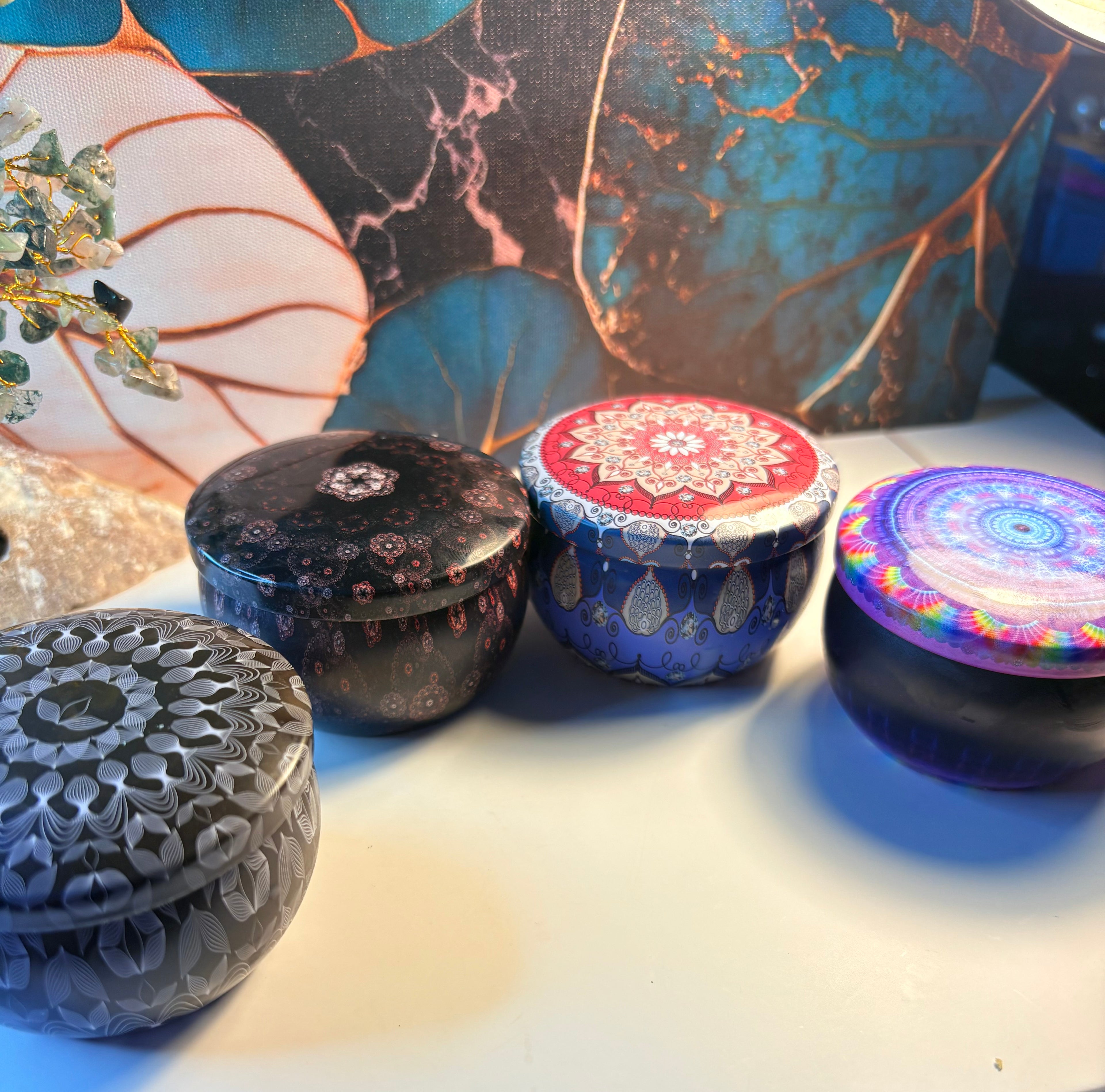 🔮 Wiccan Crystal Candle Set – 4 Scented & Crystal-Infused Ritual Candles