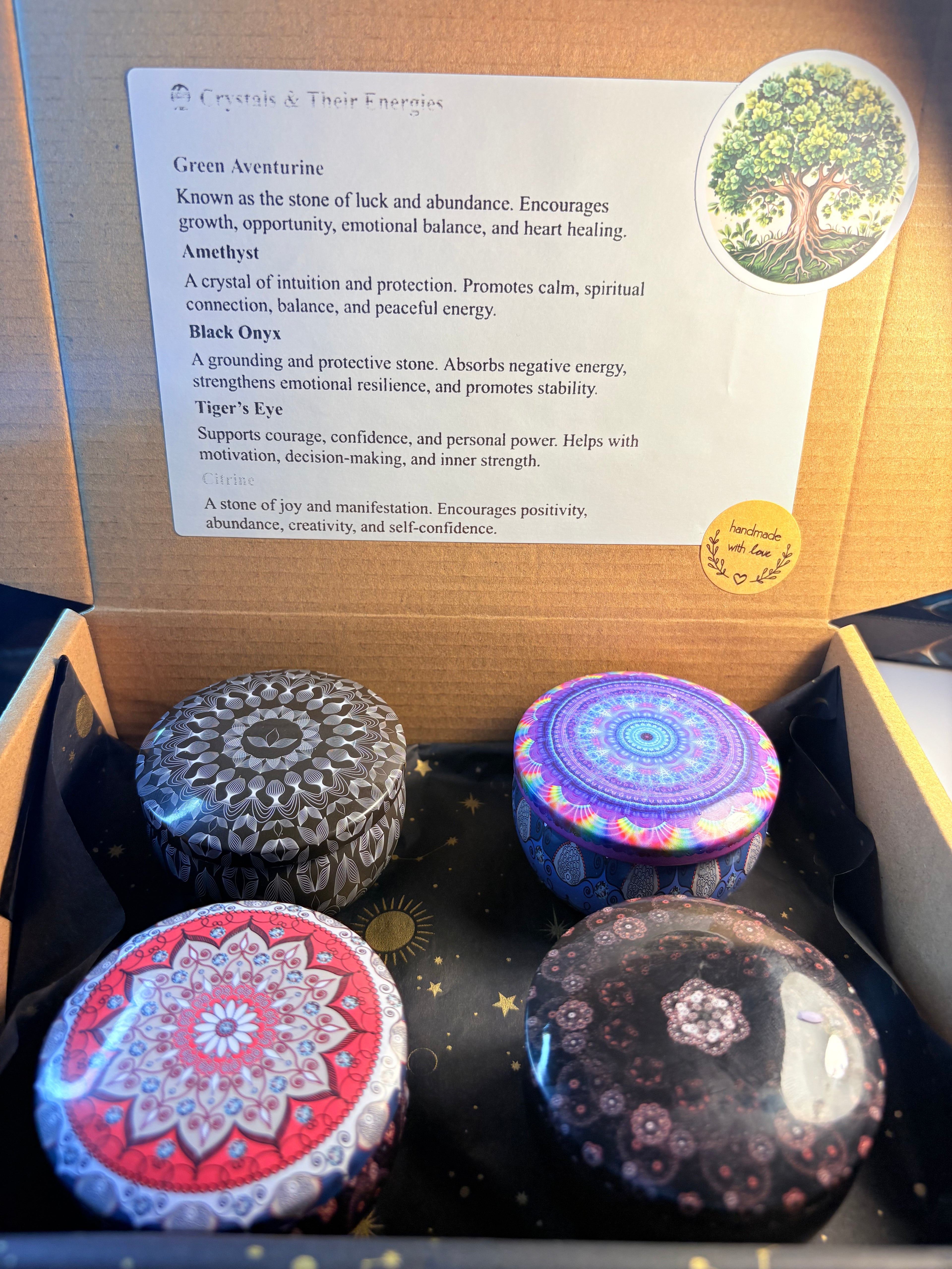 🔮 Wiccan Crystal Candle Set – 4 Scented & Crystal-Infused Ritual Candles