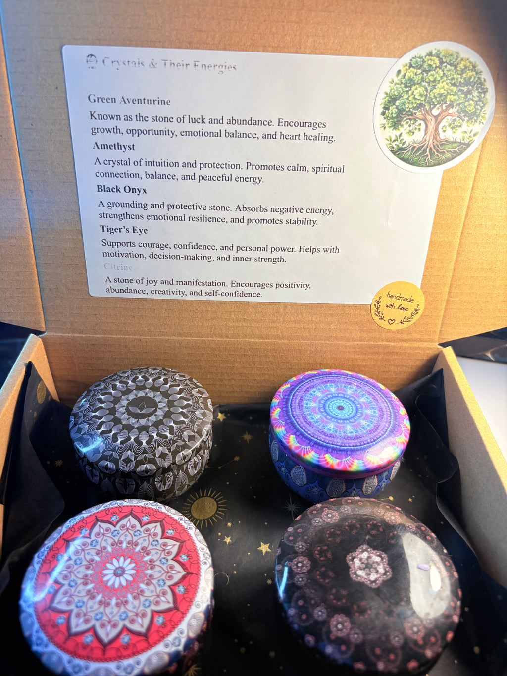 🔮 Wiccan Crystal Candle Set – 4 Scented & Crystal-Infused Ritual Candles