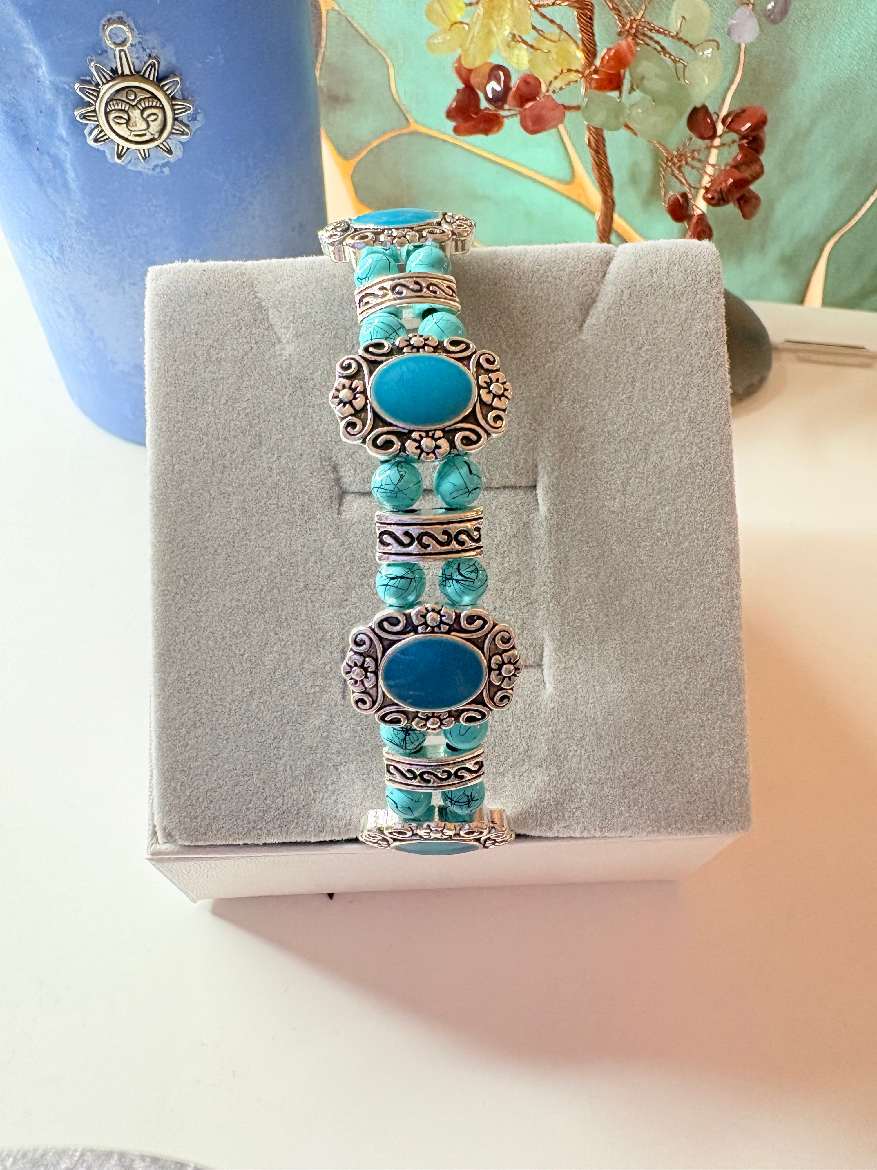 Turquoise-Style Ornate Bracelet – Boho Silver Tone Beaded Jewellery
