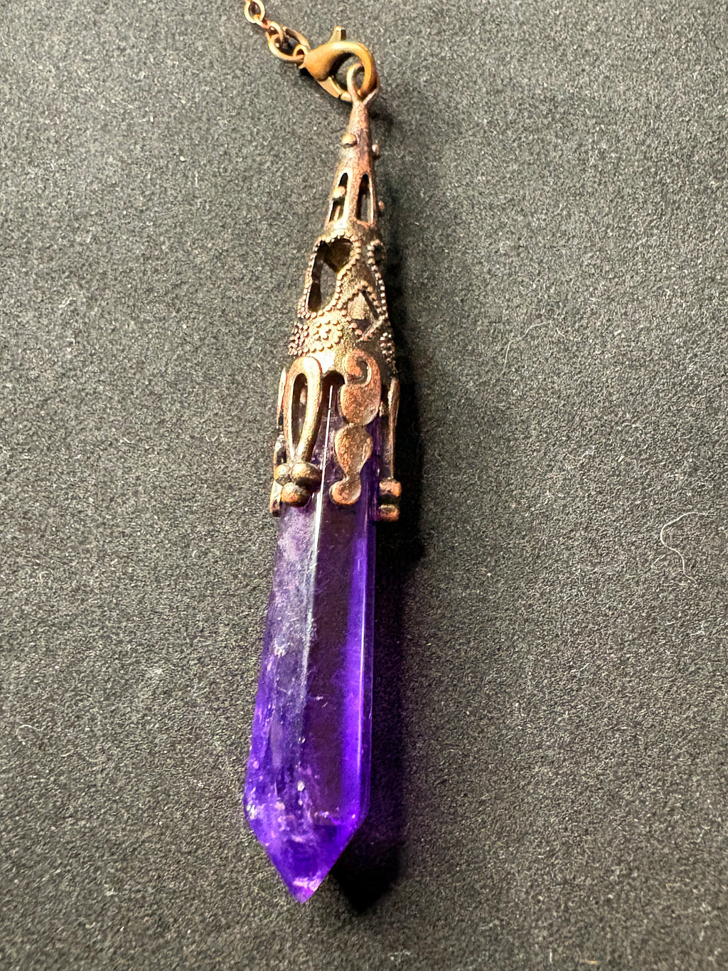 Amethyst Crystal Pendulum – Divination & Energy Healing