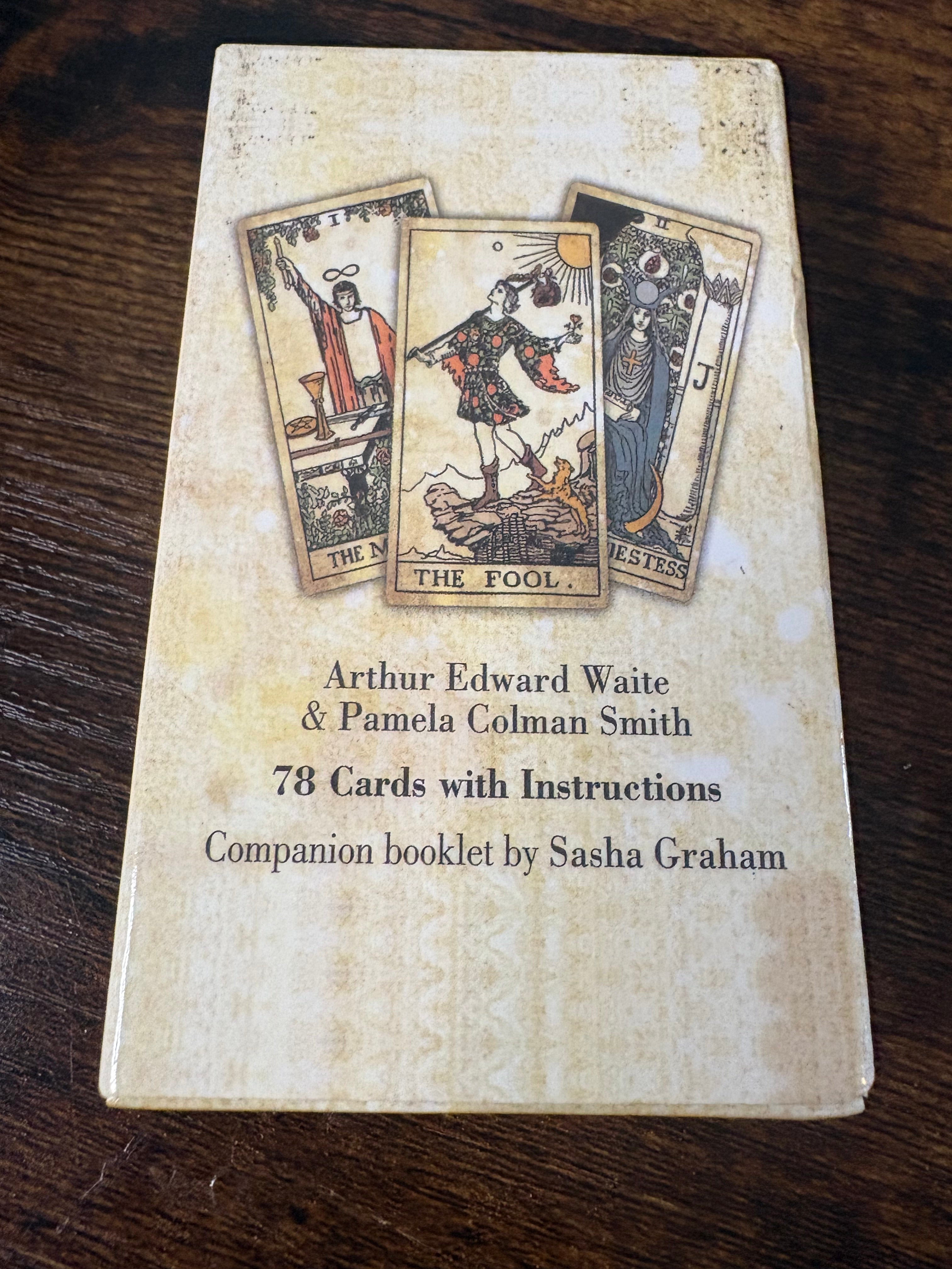 Tarot Vintage Deck – 78 Cards with Companion Booklet