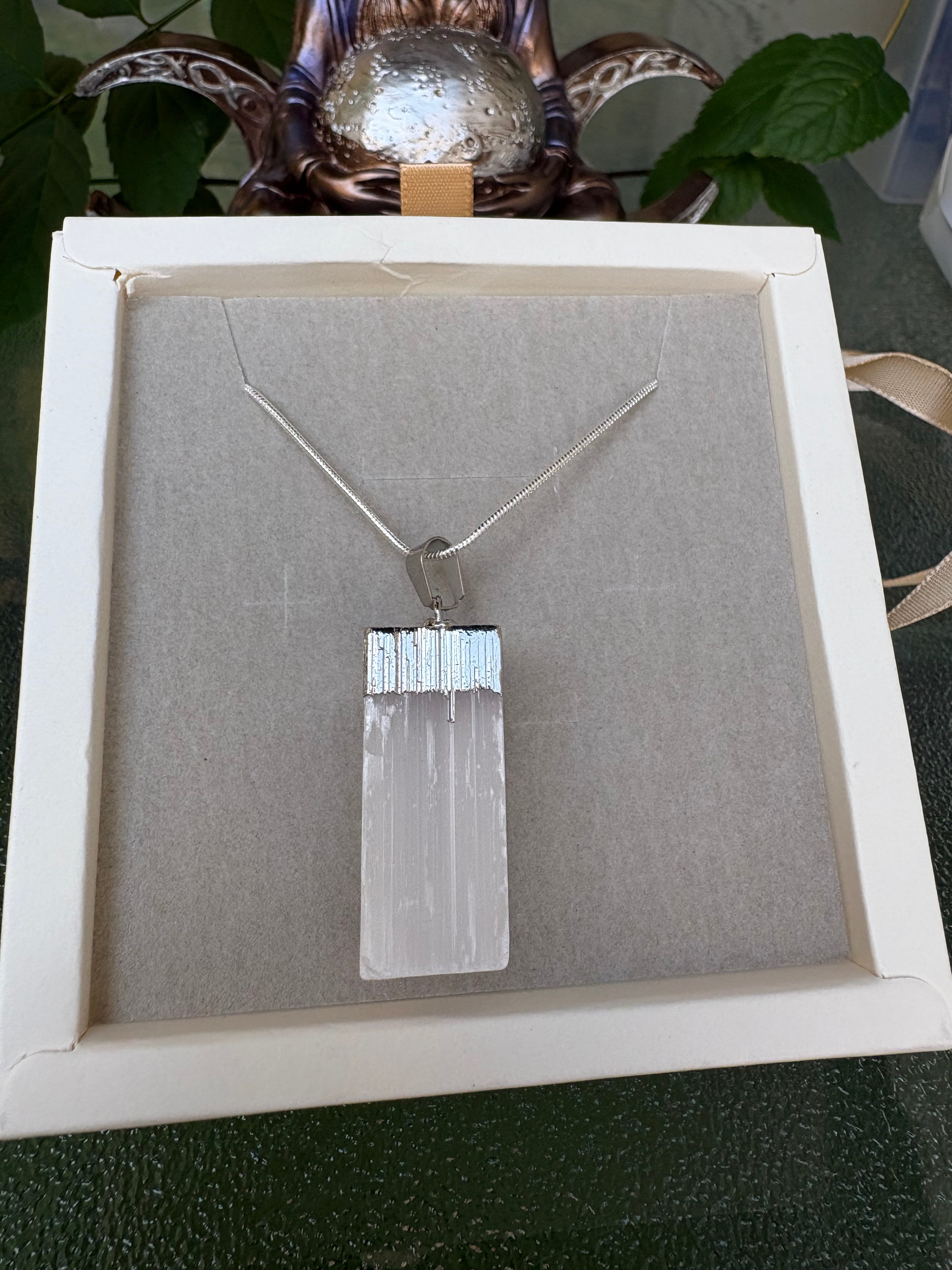 ✨ Selenite Crystal Necklace – Sterling Silver S925 Chain 65cm | Natural Selenite Pendant 3cm | Spiritual Protection & Cleansing