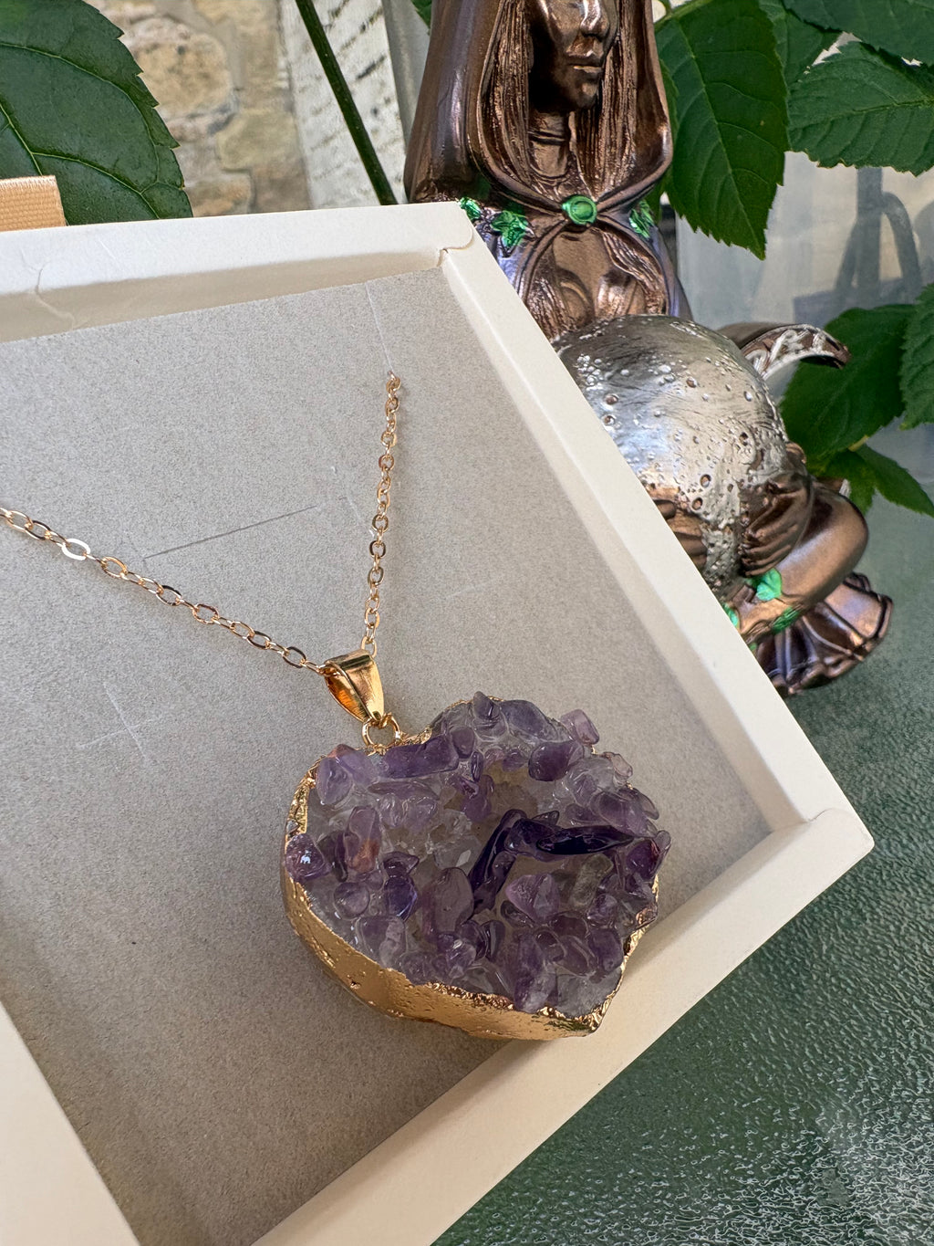 Raw Amethyst Necklace – Stainless Steel Chain 50cm | Natural Crystal Pendant 3–4cm