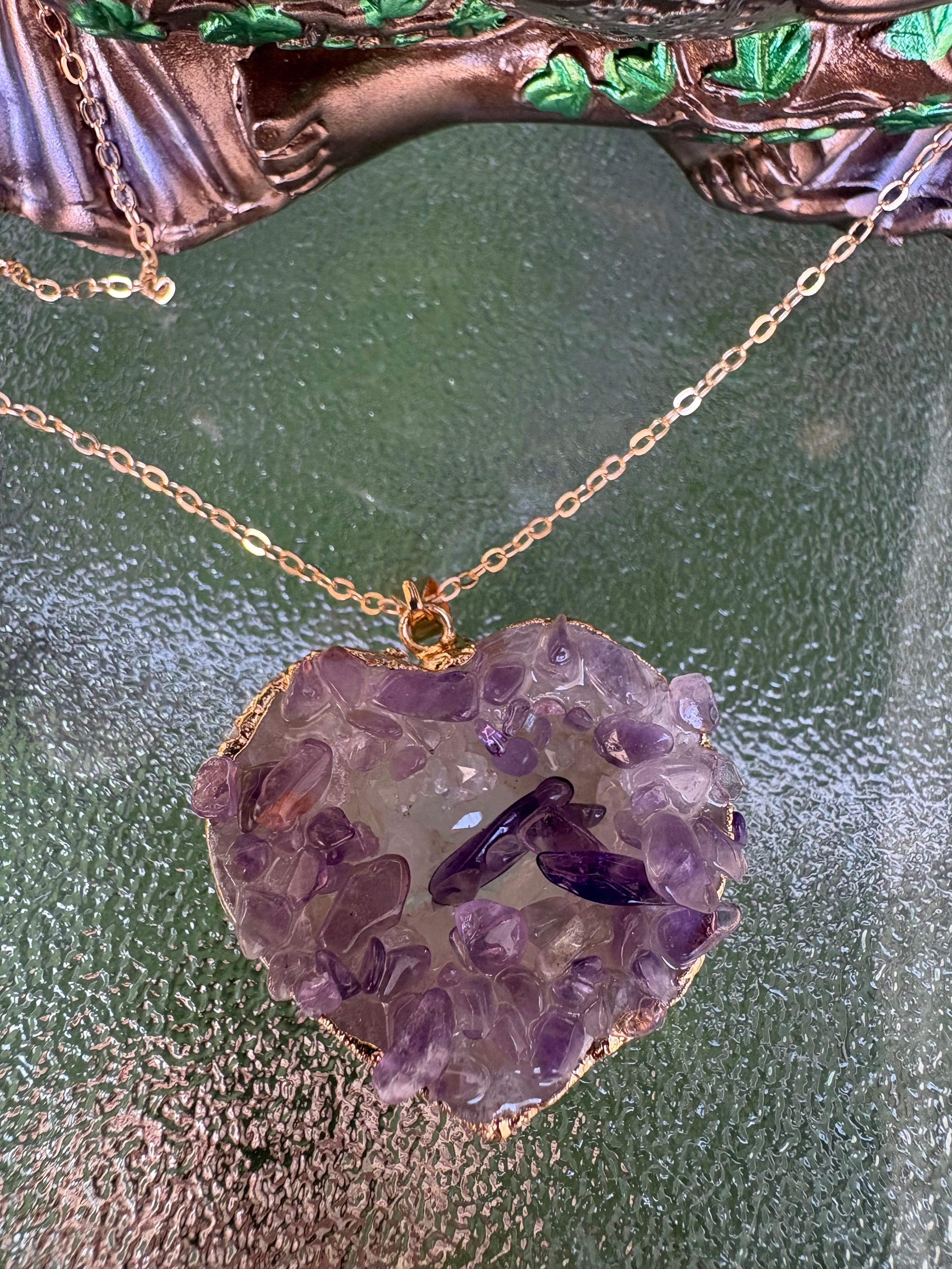 Raw Amethyst Necklace – Stainless Steel Chain 50cm | Natural Crystal Pendant 3–4cm