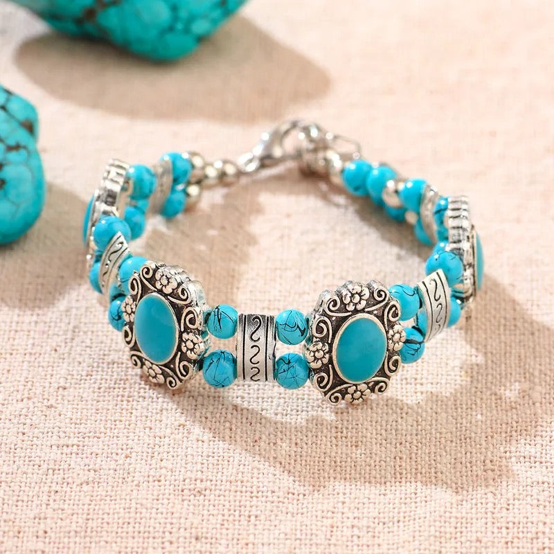 Turquoise-Style Ornate Bracelet – Boho Silver Tone Beaded Jewellery