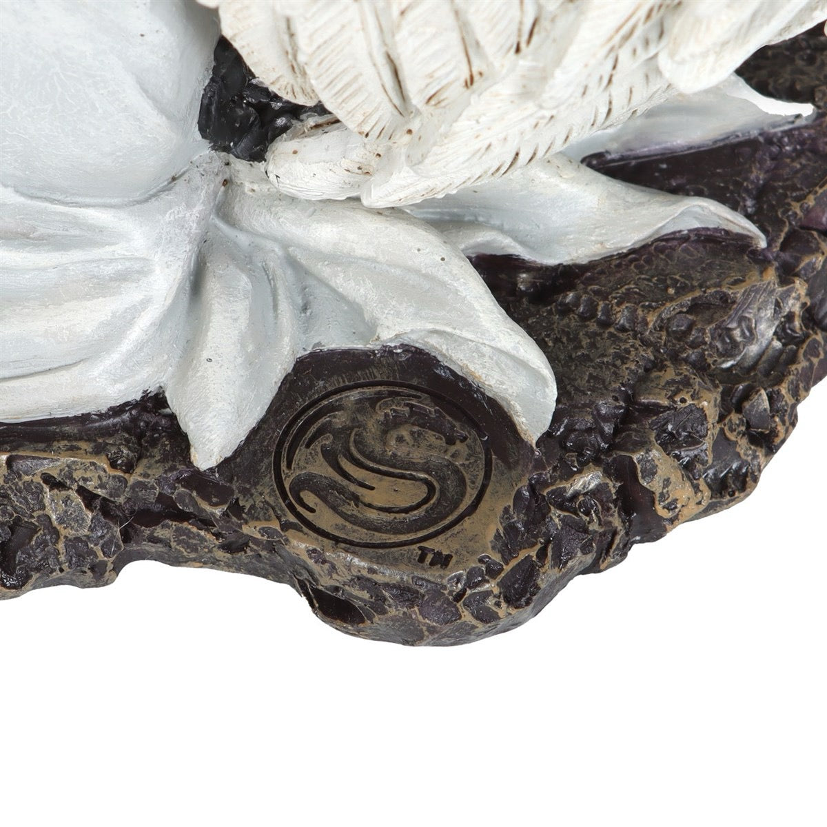 Blindfolded Angel of Chains & Skulls – Gothic Resin Ornament