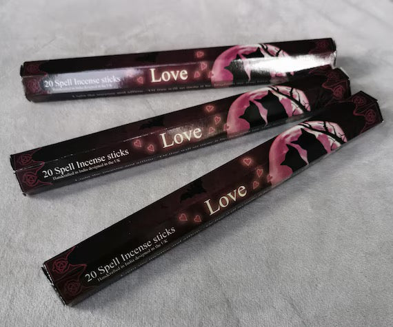 Love Spell Incense Sticks – Ritual Incense (20 Sticks)