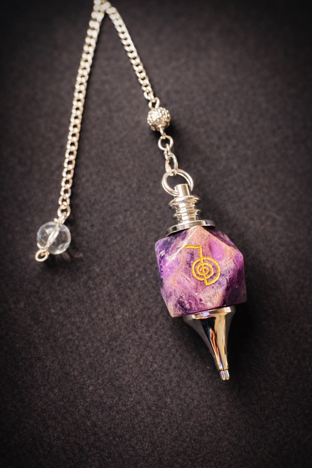Amethyst Reiki Pendulum – Divination & Energy Healing Tool